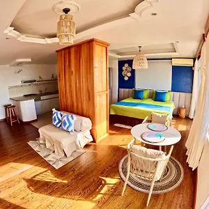 Cielo, Discover The Magic Of Galapagos Puerto Baquerizo Moreno